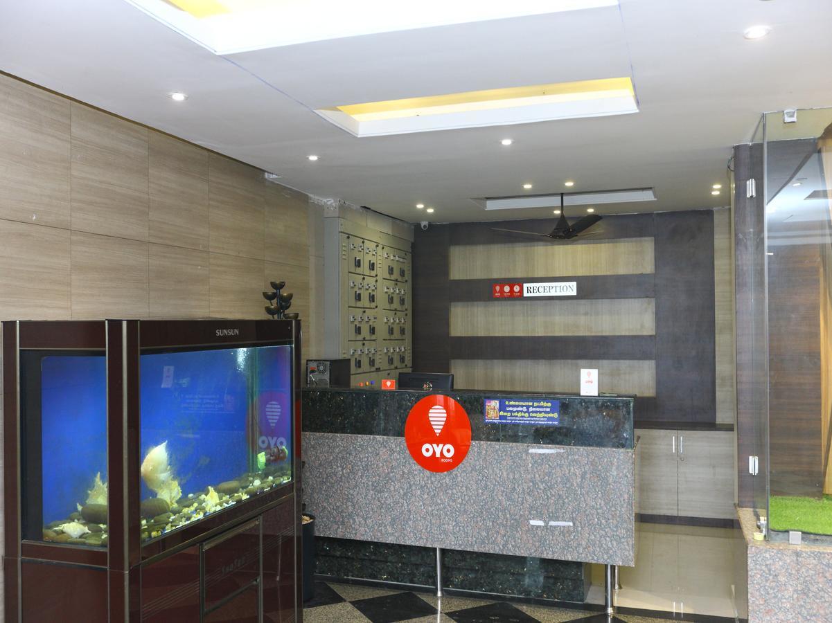 Oyo 10017 Rb Grand Residency Kanchipuram Exterior photo