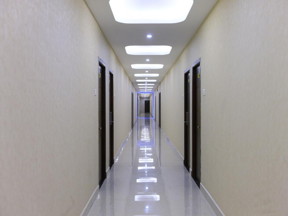 Oyo 10017 Rb Grand Residency Kanchipuram Exterior photo